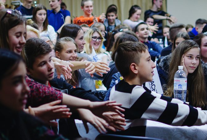 Фінансування проєкту Підліткові тематичні клуби